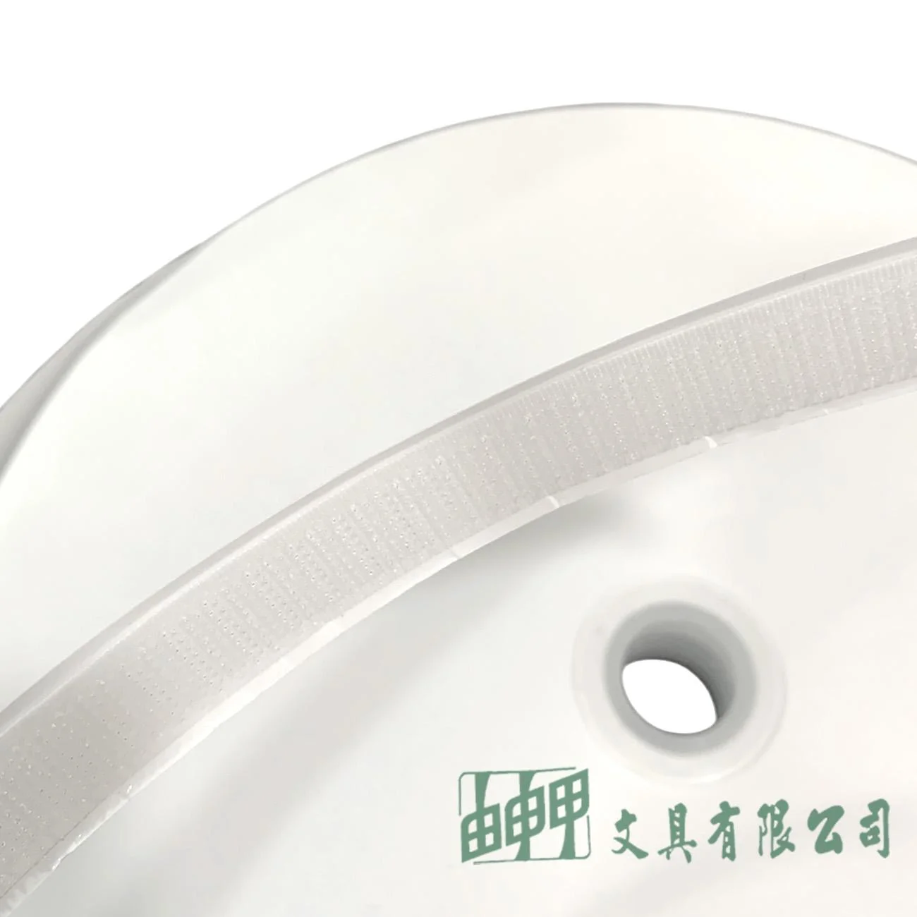    魔鬼氈(有背膠) 1.6CM*27.5M